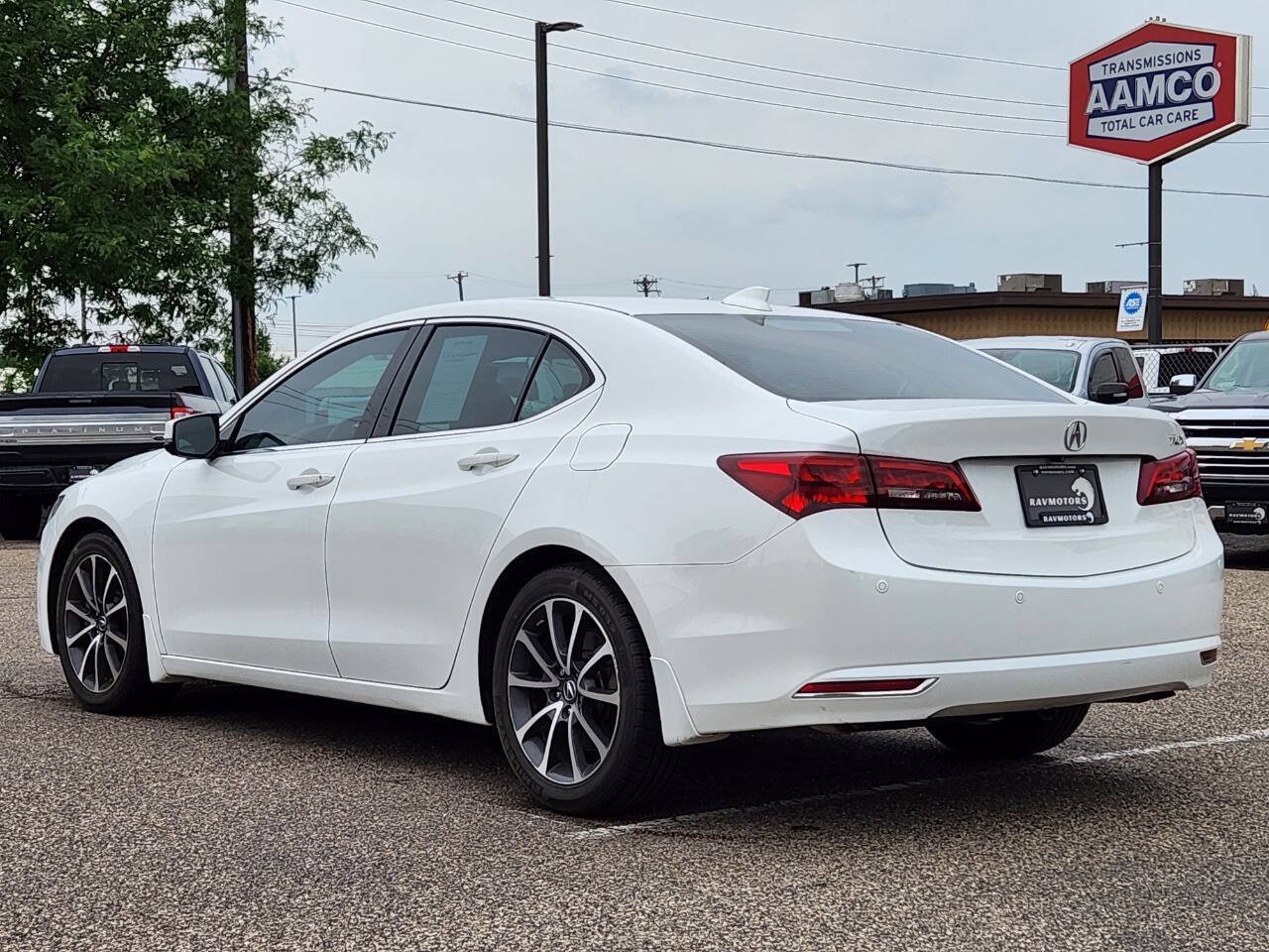 Used 2015 Acura TLX w/ Advance Package FWD image 7