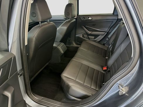 Used 2024 Volkswagen Jetta SE FWD image 29