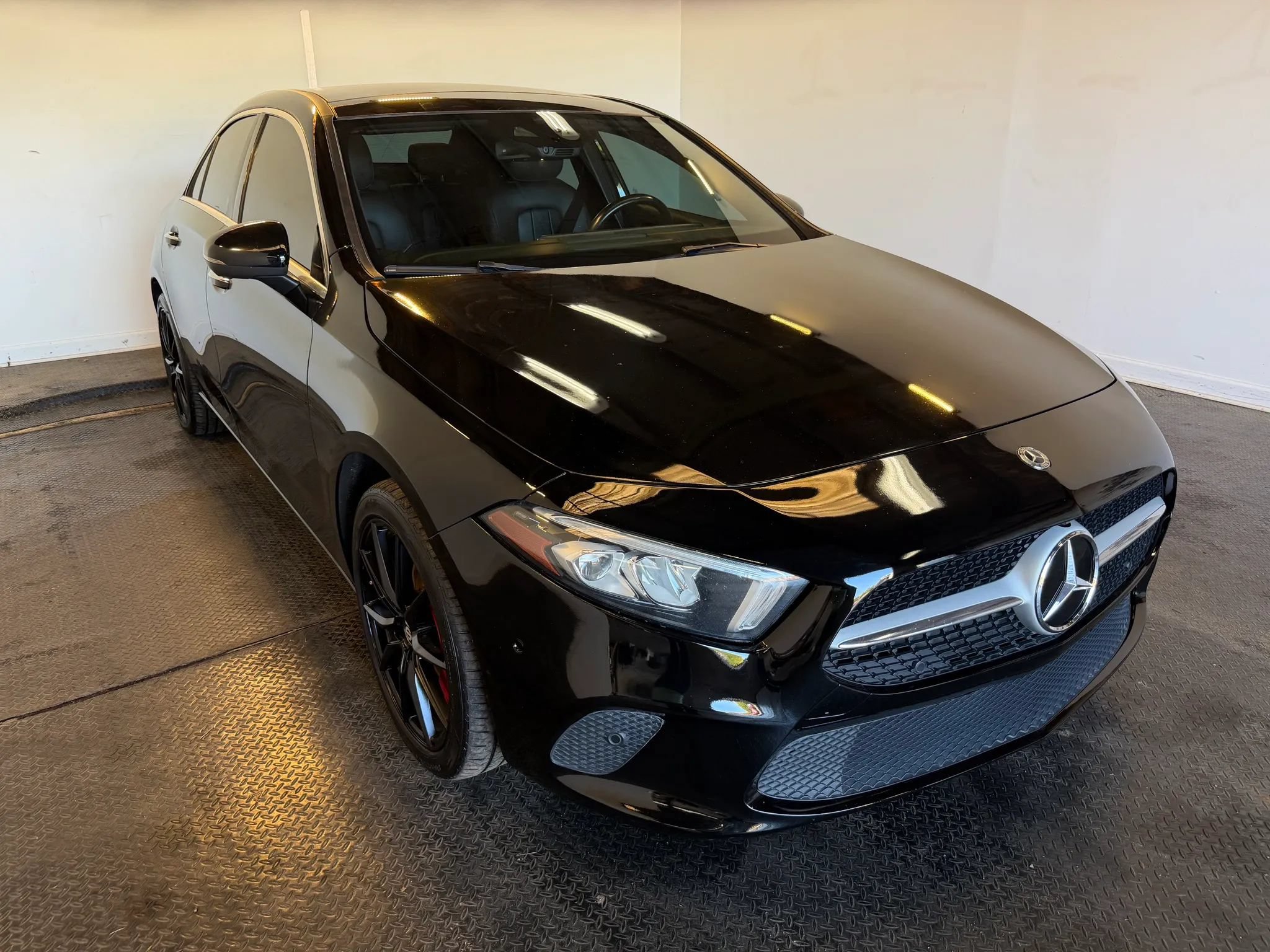Used 2019 Mercedes-Benz A 220 4MATIC image 4