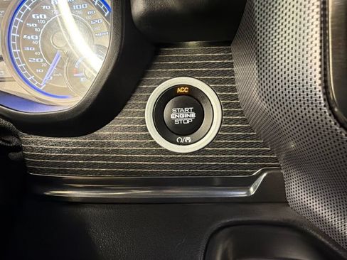 Used 2019 RAM 1500 Limited AWD/4WD image 17