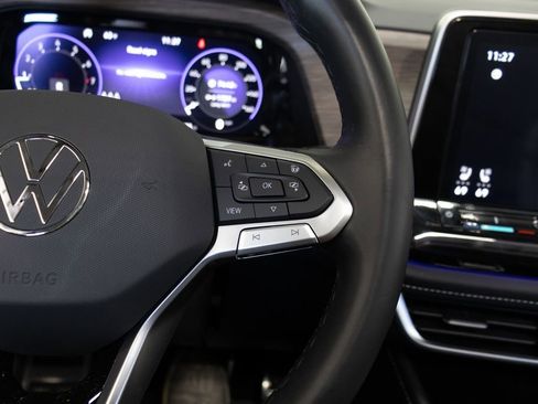 Used 2025 Volkswagen Atlas SEL Premium R-Line AWD/4WD image 31
