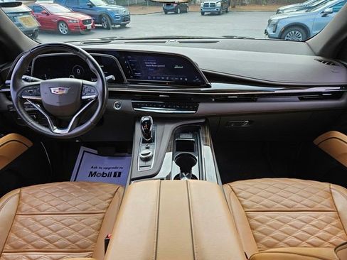 Certified 2023 Cadillac Escalade Sport w/ Touring Package image 15