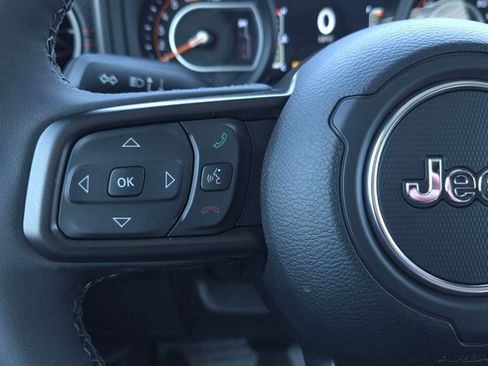 New 2026 Jeep Wrangler Unlimited Rubicon AWD/4WD image 27