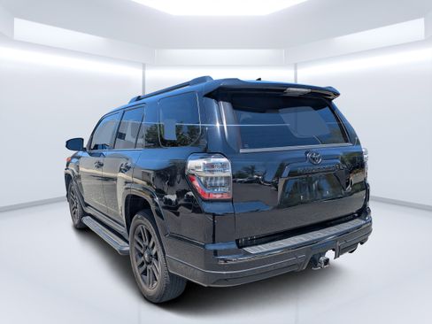 Used 2019 Toyota 4Runner Limited RWD image 5
