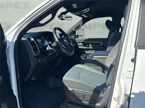 Used 2024 RAM 2500 Big Horn image 9