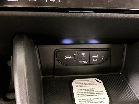 Certified 2026 Kia Sportage EX FWD image 15