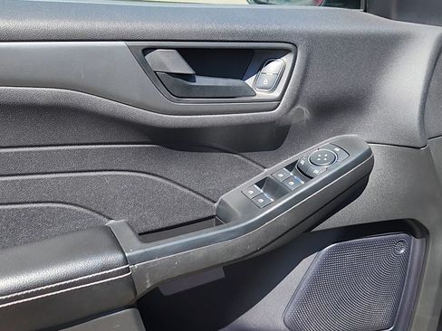 Certified 2024 Ford Escape Active AWD/4WD image 23