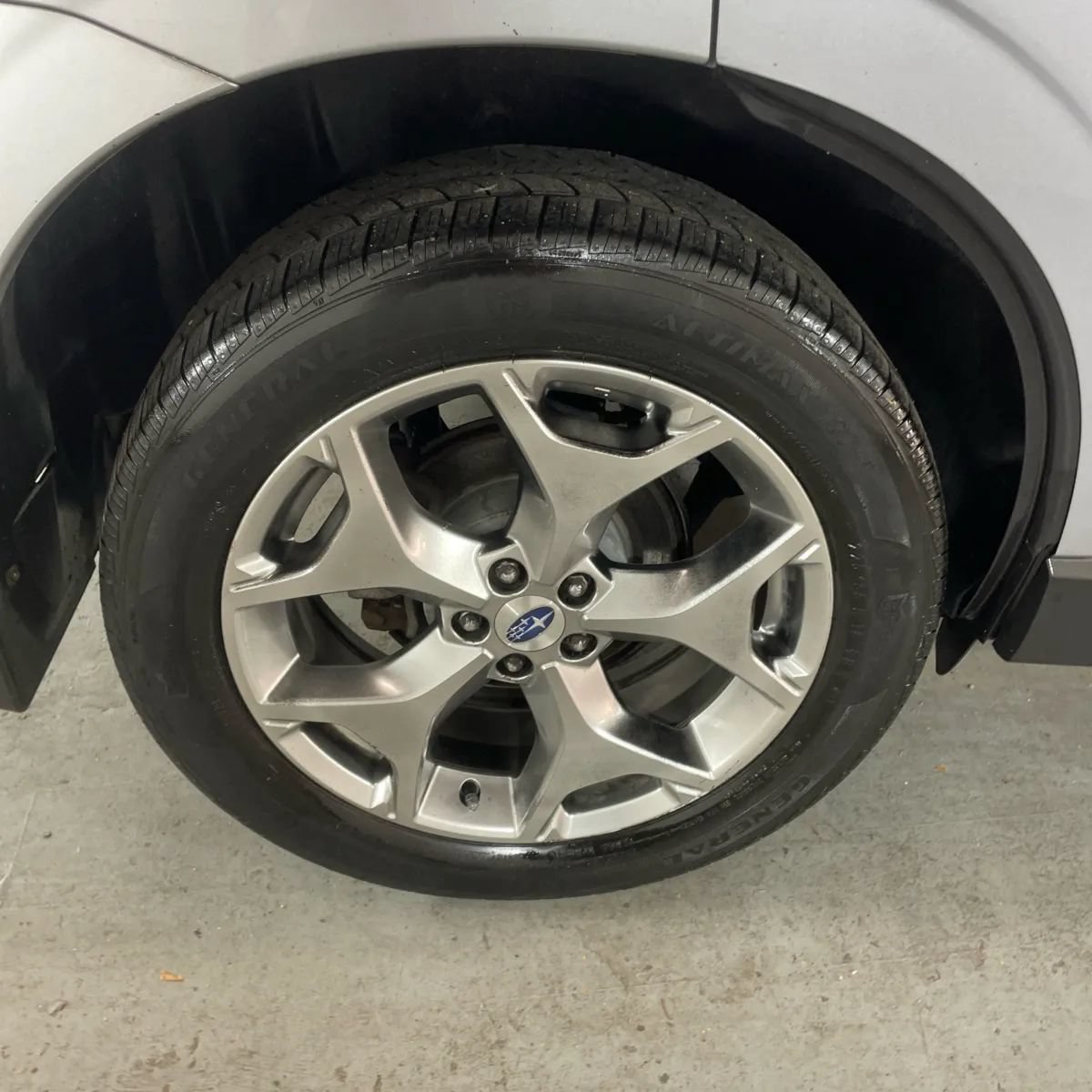 Used 2017 Subaru Forester 2.5i Touring AWD/4WD image 19