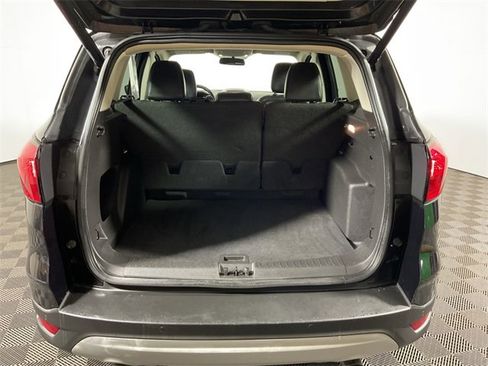 Used 2019 Ford Escape SEL image 13