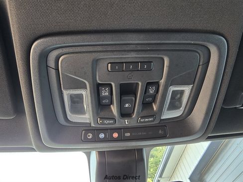 Used 2021 Chevrolet Silverado 1500 High Country AWD/4WD image 54