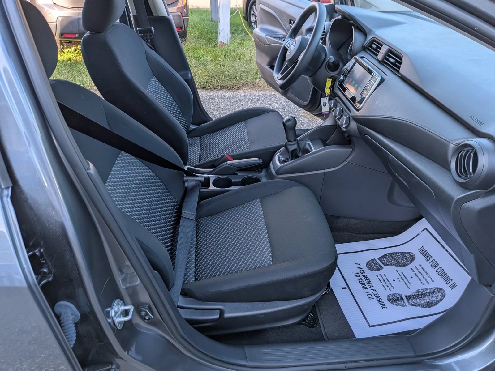 Used 2024 Nissan Versa S FWD image 32