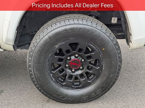 Certified 2023 Toyota Tacoma TRD Sport w/ Advanced Technology Package AWD/4WD image 12