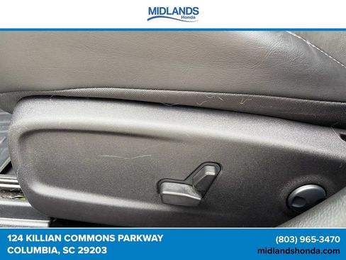 Used 2023 Dodge Charger R/T w/ Plus Group RWD image 18