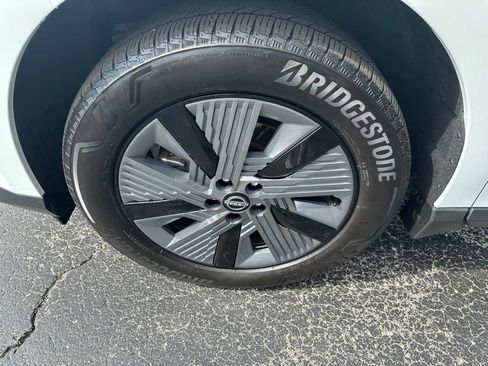 Used 2025 Nissan Murano SL w/ Cargo Package AWD/4WD image 9
