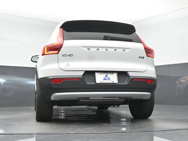 Used 2024 Volvo XC40 B5 Plus w/ Climate Package AWD/4WD image 15