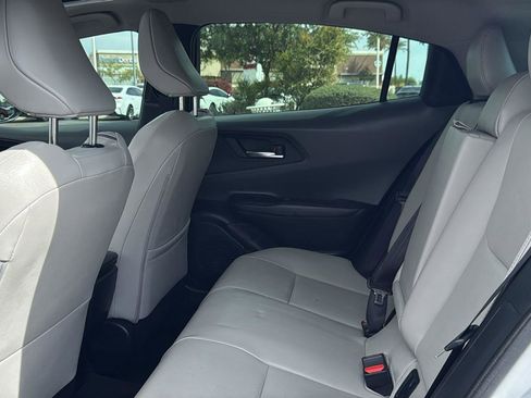 Used 2025 Toyota Prius XLE image 27