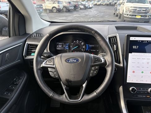 Certified 2024 Ford Edge SEL image 24