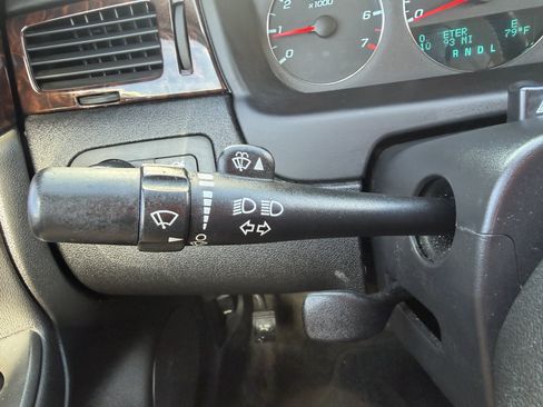 Used 2012 Chevrolet Impala LT FWD image 26