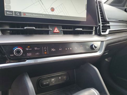 Certified 2024 Kia Sportage SX image 27