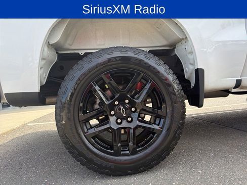 Certified 2023 Chevrolet Silverado 1500 Custom Trail Boss w/ LPO, Dark Essentials Package AWD/4WD image 13