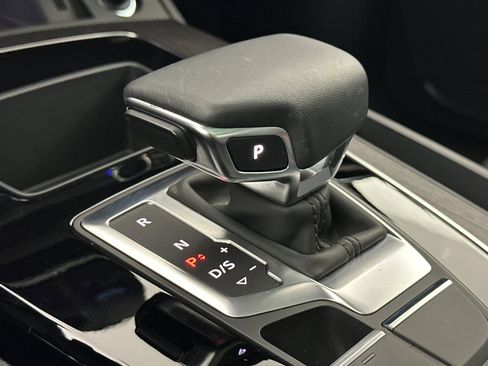 Used 2023 Audi Q5 2.0T Premium w/ Convenience Package image 20