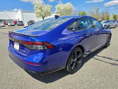Used 2025 Honda Accord Sport image 5