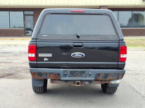 Used 2011 Ford Ranger XLT w/ Bright Trim Group AWD/4WD image 4
