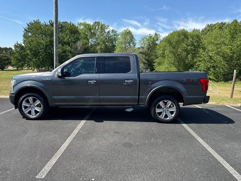 Used 2019 Ford F150 Platinum AWD/4WD image 12