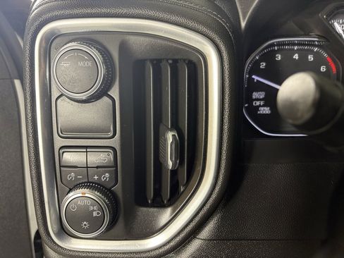 Used 2022 GMC Sierra 1500 Elevation image 26