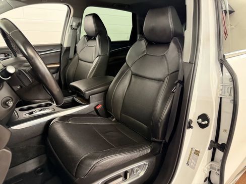 Used 2020 Acura MDX SH-AWD w/ Technology Package image 12