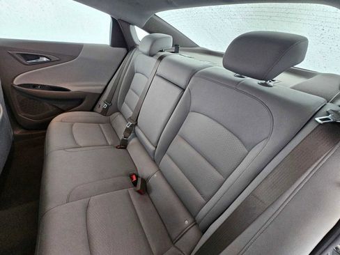 Used 2024 Chevrolet Malibu LT image 17
