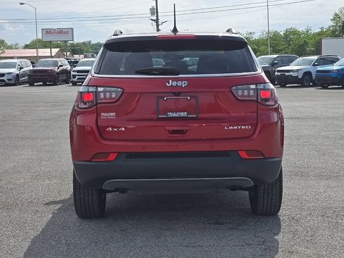 Used 2024 Jeep Compass Limited AWD/4WD image 6