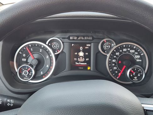 New 2026 RAM 2500 Tradesman AWD/4WD image 14