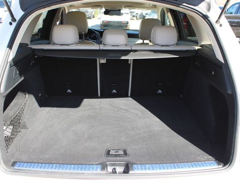 Used 2022 Mercedes-Benz GLC 300 image 10
