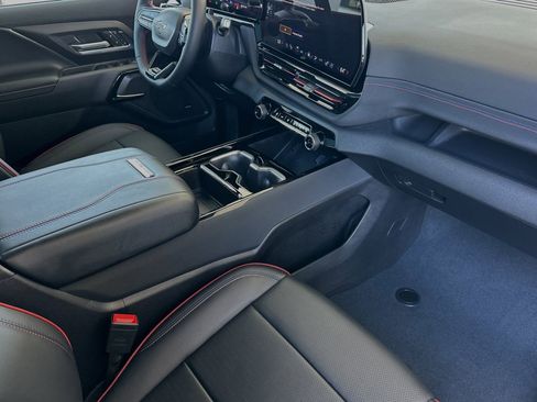 New 2024 Chevrolet Silverado EV RST image 12