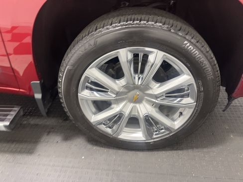 Used 2024 Chevrolet Silverado 1500 High Country image 27