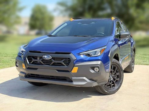 Certified 2024 Subaru Crosstrek 2.5i Wilderness w/ Crosstrek Mirror Package AWD/4WD image 1