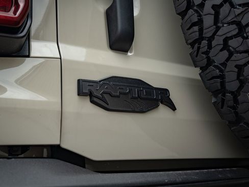 Used 2025 Ford Bronco Raptor image 20