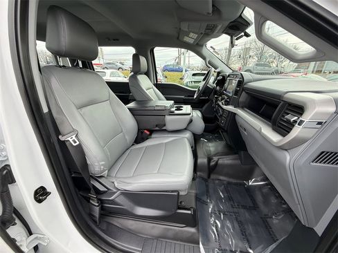 Used 2023 Ford F150 XL w/ Trailer Tow Package image 25