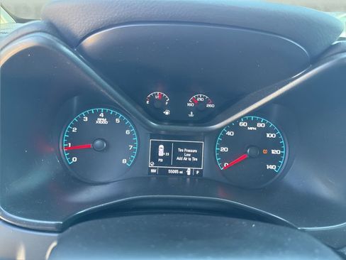 Used 2022 Chevrolet Colorado LT w/ Fleet Safety Package RWD image 9