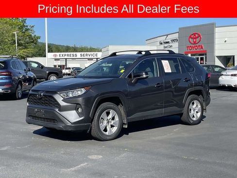Used 2021 Toyota RAV4 XLE AWD/4WD image 1