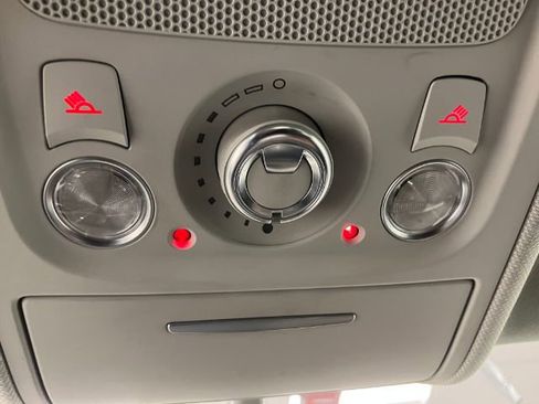 Used 2015 Audi A4 2.0T Premium Plus w/ Technology Package image 28