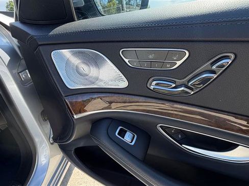 Used 2015 Mercedes-Benz S 550 4MATIC Sedan image 23