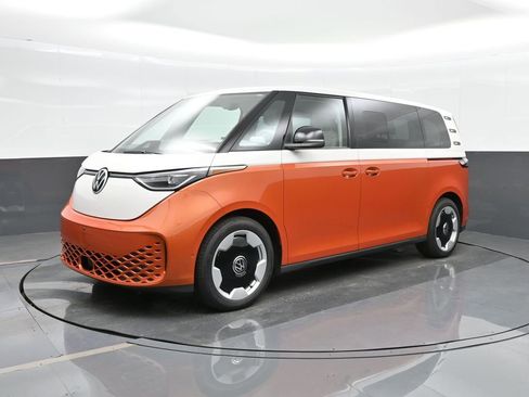 New 2025 Volkswagen ID. Buzz Pro S Plus image 3