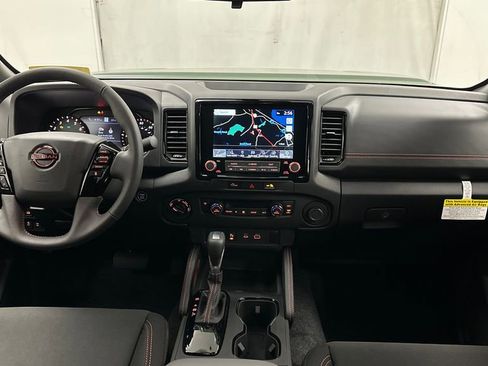 Used 2024 Nissan Frontier PRO-4X w/ Technology Package AWD/4WD image 20