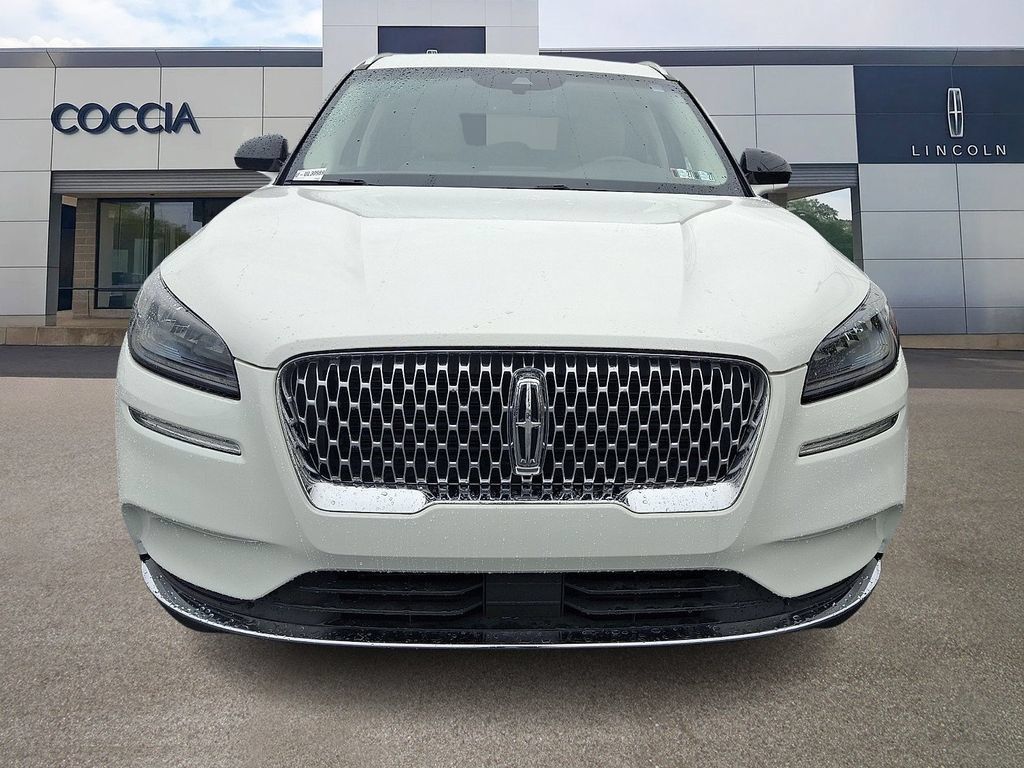 Certified 2020 Lincoln Corsair AWD w/ Equipment Group 101A image 2