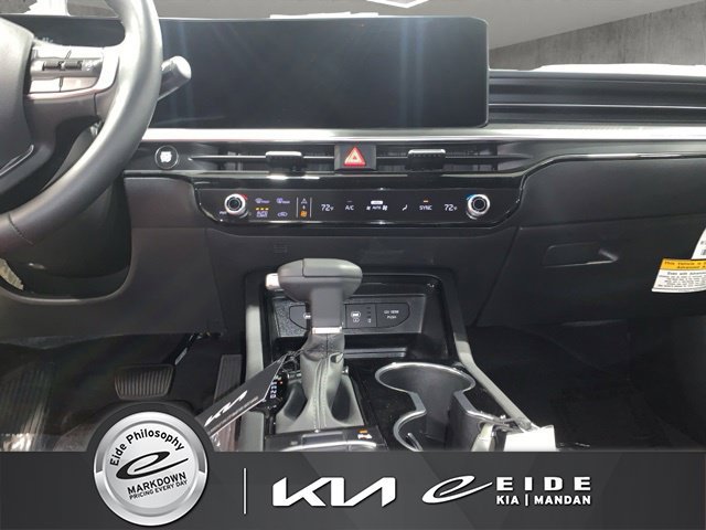 New 2027 Kia K5 GT-Line AWD/4WD image 1