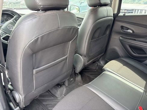 Used 2019 Buick Encore Preferred w/ Safety Package image 15