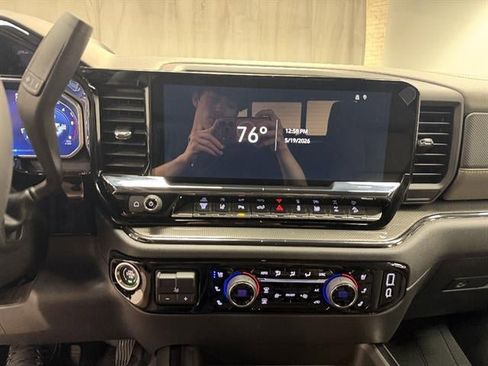 New 2026 Chevrolet Silverado 2500 ZR2 AWD/4WD image 28