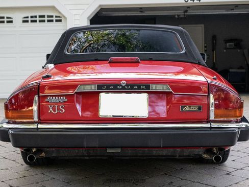 Used 1991 Jaguar XJS V12 Convertible RWD image 17